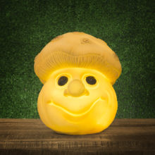 solarna led figurka hrib